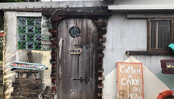 Moist Roll Cafe（モイストロールカフェ）