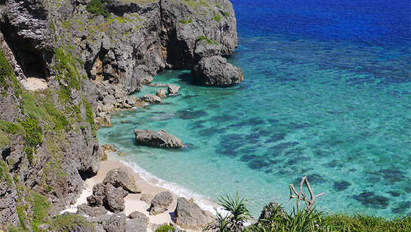 六畳ビーチ（ろくじょうびーち）